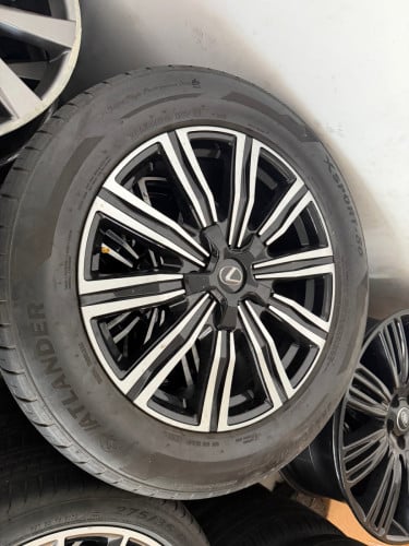 យ៉ាន់រង្វង់20” LX470/LX570