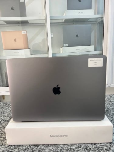 ๐๐๐๐๐จ๐จ๐ค ๐ฉ๐ซ๐จ 2019 16inch ๐๐.๐๐% i9 ram16 ssd 1000G แแแแ
แปแ 20$