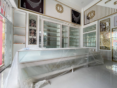 ផ្ទះអាជីវកម្ម សល់ដីចំហៀងសម្រាប់លក់ ក្នុងបុរីជីបម៉ុងលែនម៉ាក271