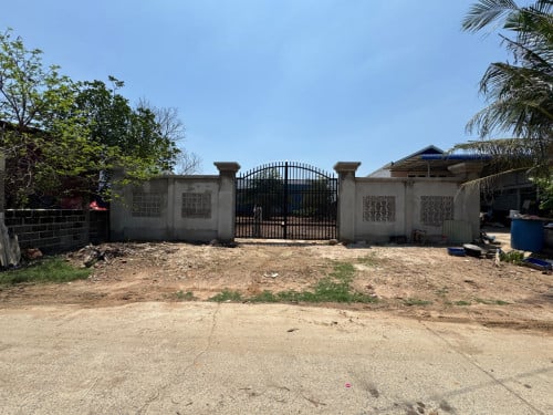 ដីលក់ ឬ ជួល 500m ពីបុរីពិភពថ្មីផ្លូវជាតិលេខ3 | 土地出售或出租 —— 距离国道3号新世界城 (Borey Piphup Thmey) 仅 500 米