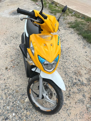 លក់590$ ដាច់និច018 ឡេីង026 ម៉ាសុិនតាន់ធានាមិនខកជេីងSuzuki Nex ស្ទាវកប់ មានលិខិតធានា