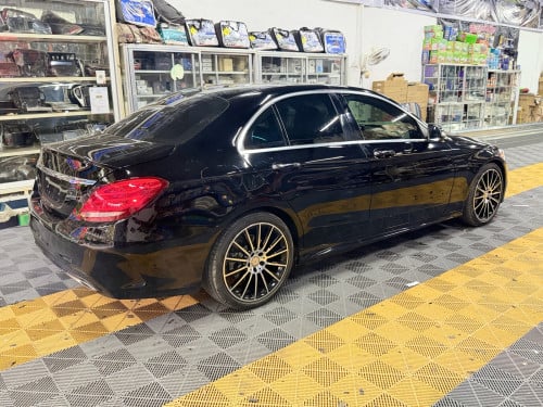 មានលុយ8000/10000$ដកឡានបាន Mercedes c300 2015 តំលៃ30000