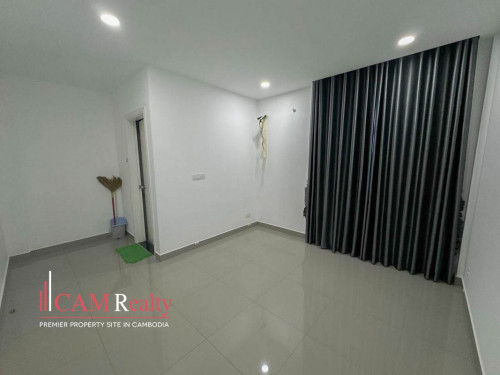 ផ្ទះវីឡាកូនកាត់ A SII សម្រាប់លក់ក្នុងបុរីជីបម៉ុង 6A
