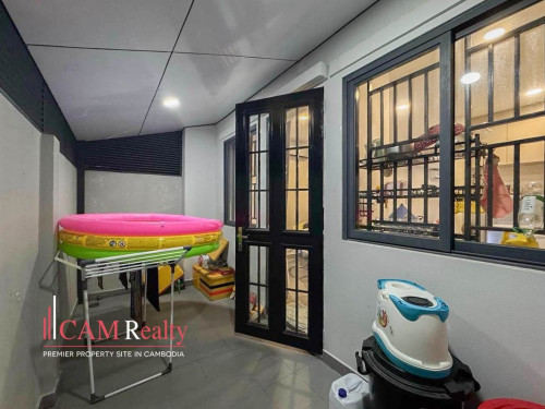 ផ្ទះវីឡាកូនកាត់ A SII សម្រាប់លក់ក្នុងបុរីជីបម៉ុង 6A