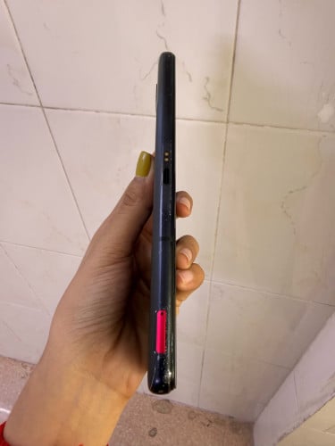 លក់ Asus rog7 (8g+256g)