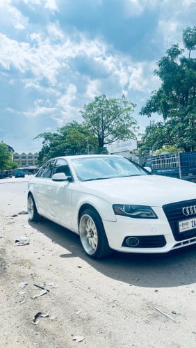 លក់Audi A4 ឆ្នាំ010 ឡានថ្មី