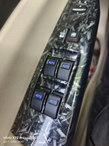 ចុចAutoទ្វារទាំង4 ព្រូស04-09