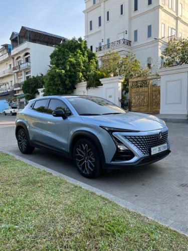 ធានាឡានស្អាត CHANGAN UNI-T 2023 ថ្នាំសុីនមួយជុំ