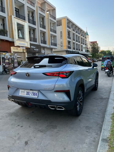 ធានាឡានស្អាត CHANGAN UNI-T 2023 ថ្នាំសុីនមួយជុំ