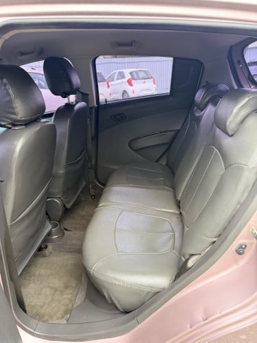 ស្តង់ដារអាមេរិច Chevrolet Spark 2012 $7,150