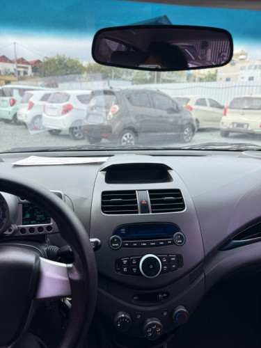 ស្តង់ដារអាមេរិច Chevrolet Spark 2012 $7,150