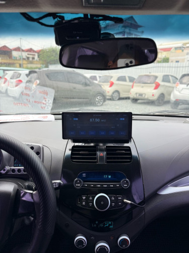 ស្តង់ដារអាមេរិច Chevrolet Spark $7,350