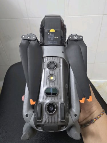 ចង់លក់ Drone DJI Air 3s COMBO 4k120fps អត់មានពេលប្រើ។ ប្រើបាន២ ,៣ ដងទុកចោល