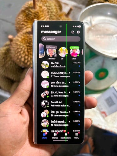 លក់ឬដូរGalaxy fold3 ឆ្នូតក្រៅប្រើបាន ក្នុងបារ៉តតិច