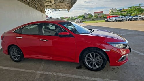 លក់ឡានផ្ទាល់ខ្លួន Honda Civic ឆ្នាំ 2019/ Honda Civic 2019 for Sale