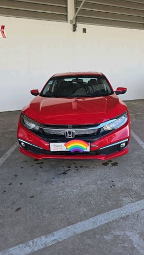លក់ឡានផ្ទាល់ខ្លួន Honda Civic ឆ្នាំ 2019/ Honda Civic 2019 for Sale