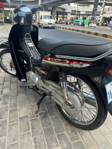 លក់Honda dream