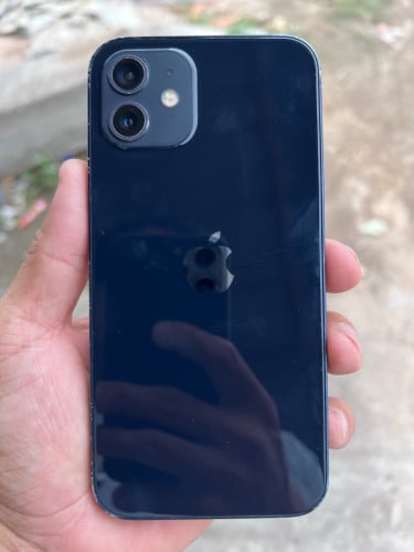 លក់ iphone 12 64G ស្ទើរតួ