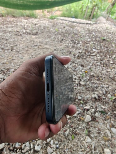 លក់ទូរសព្ទ iphone 15 pro max