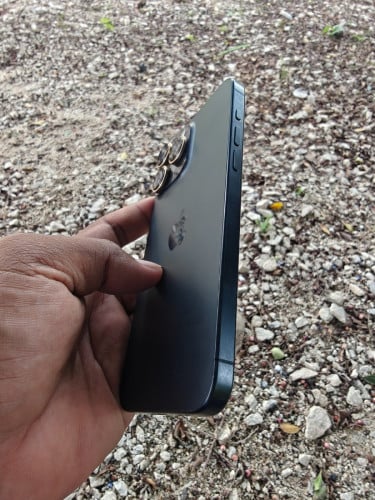 លក់ទូរសព្ទ iphone 15 pro max