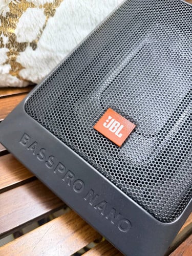 សាប់ JBL Subwoofer ក្រោមកៅអី