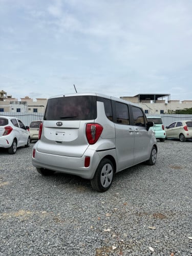 សាំង+ហ្គាស Kia Ray 2012 ថ្មីណាស់