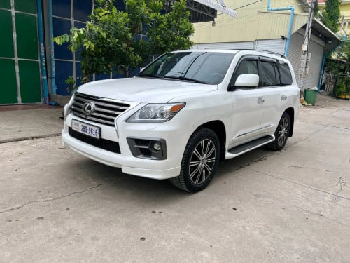 លក់ Lexus 570 ឆ្មាំ2009 ថ្មីណាស់