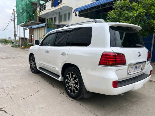 លក់ Lexus 570 ឆ្មាំ2009 ថ្មីណាស់