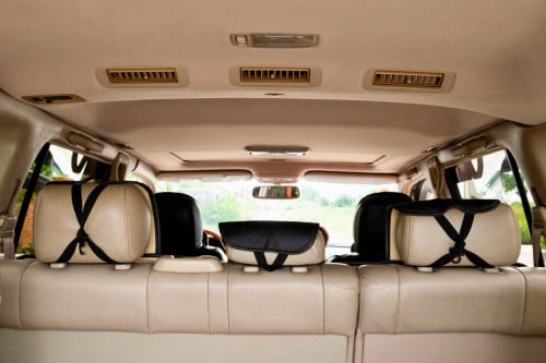 រថយន្ត Lexus LX470 ឆ្នាំ99ពណ៍ទឹកមាសឡានស្អាត ហ្គាសទើបតែដាក់ថ្មី ABSទើបតែដូរលក់