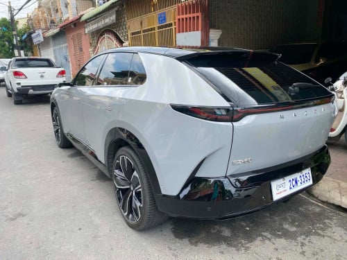 ឡានMazda EZ-60ឆាំ្ន2025អប់សិន3