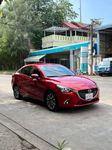 មហាសែនថ្មី MAZDA2 2018 ម្ចាស់ដេីមទីមួយ