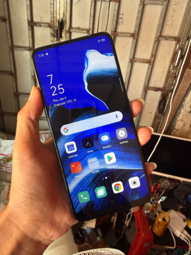 លក់Oppo Reno 2Z ធូរៗ