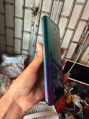លក់Oppo Reno 2Z ធូរៗ