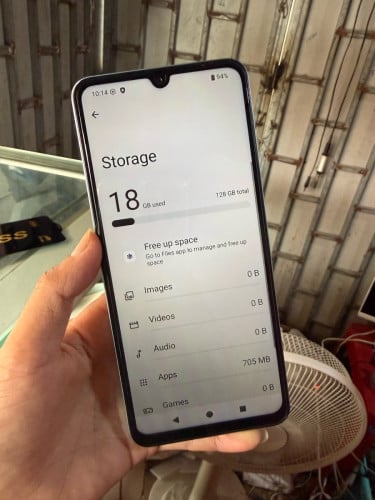 លក់Redmi A5 សាណុំស្អាត