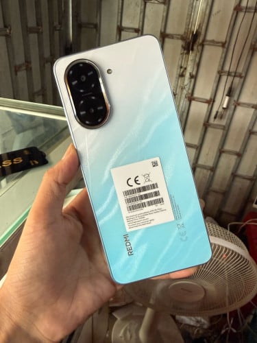 លក់Redmi A5 សាណុំស្អាត