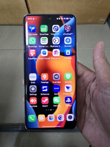 លក់ប្រញ៉ាប់Redmi Note 14 pro+ 512GB | 12GB (CH) Change with tablet
