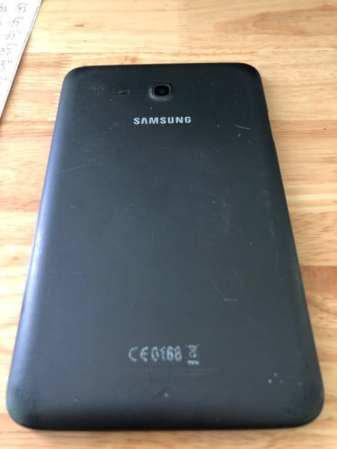 លក់ថេប្លេត Samsung 7អ៊ីញ អាចចរចា សម្រាប់ក្មេងមើល YouTube/តុក្កតា