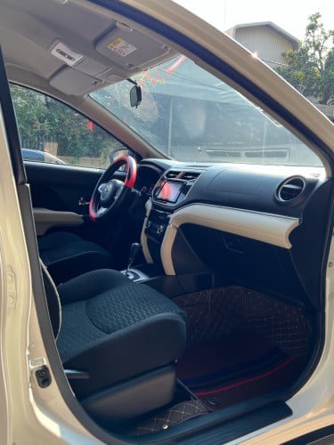 មហាសែនថ្មី Toyota Rush 2019 ម្ចាស់ដេីម កៅអីបីជួរ