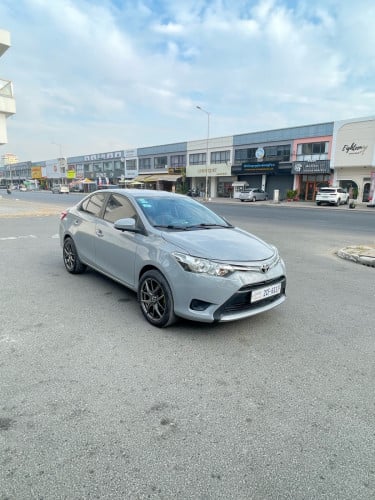 ឡានលក់ Toyota vios 014 ធានាឡានស្អាតអត់បុក១០០% ឯកសារគ្រប់ទិញពីម្ចាស់ដើម លេងគុជម៉ាញ៉េអែនត្រូយហើយ ។