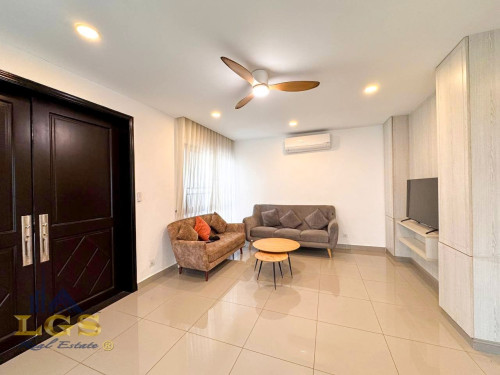 វីឡាភ្លោះ សម្រាប់ជួល |Twin Villa  For Rent