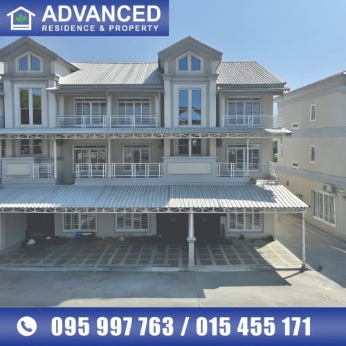 🏘 វីឡាកូនកាត់ (LA) ក្នុងបុរី ហាយធិចតាងៅ ត្រូវការលក់បន្ទាន់ខ្លាំង (កូដ: A01-059818)
