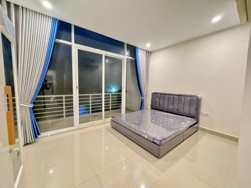 🏘 ផ្ទះអាជីវកម្ម (SH) ក្នុងបុរី វ៉ារីណាដឹសែនសុខ ត្រូវការលក់បន្ទាន់ខ្លាំង