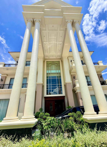 🏛️ King Majestic Villa For Saleផ្ផ្ម្ល្ប៉េង​ហួត​បឹង​ស្នោរ​ | Borey Peng Huoth Boeung