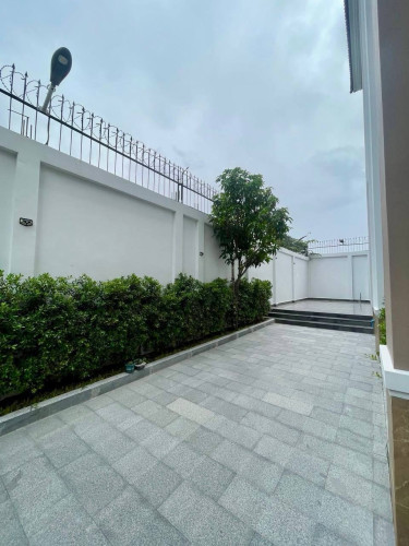 🏛️ King Majestic Villa For Saleផ្ផ្ម្ល្ប៉េង​ហួត​បឹង​ស្នោរ​ | Borey Peng Huoth Boeung