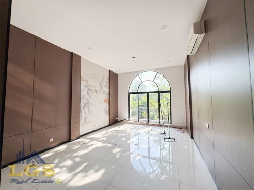 🏠ផ្ទះអាជីវកម្ម ៣ល្វែង ​សម្រាប់ជួល |  3 FlatsShop House For Rent  📍ទីតាំងបុរីប៉េងហួតបឹងស្នោ