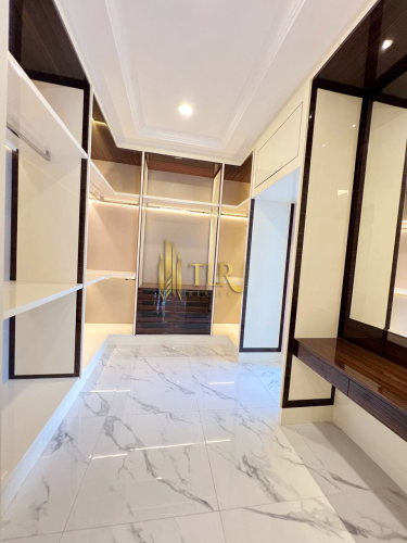 🏡 Villa King for Rent