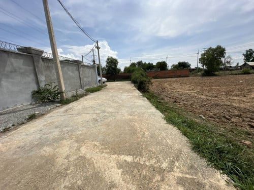 ๐ฆLand Available for Urgent Sale at a Special Price (Negotiable).