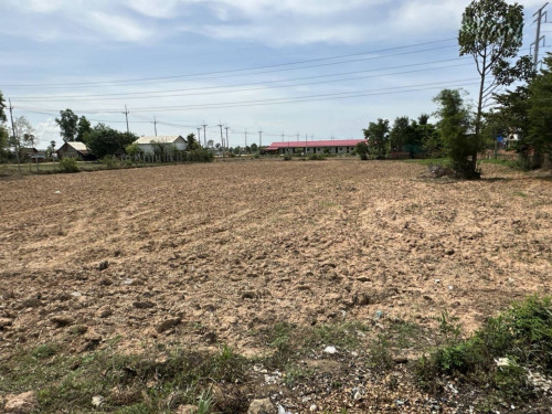 ๐ฆLand Available for Urgent Sale at a Special Price (Negotiable).