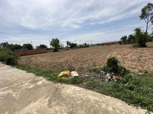 ๐ฆLand Available for Urgent Sale at a Special Price (Negotiable).