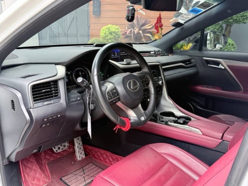 🔥RX450H 017F-Sport កាន់💰25000$💸ដកឡានភ្លាមបង់រំលស់ជាមួយឃ្លាំងផ្ទាល់